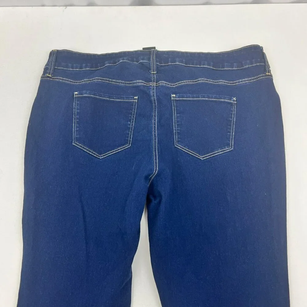 Blue Desire Women’s Cropped Jeans Straight Leg High Rise Size 22W